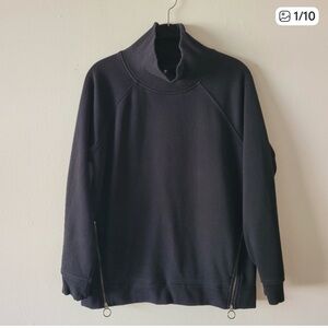 Athleta Size Small Black funnel neck Sweatshirt